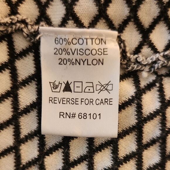 Belldini Black and White Knit Opem Cardigan Size XL - Picture 5 of 6